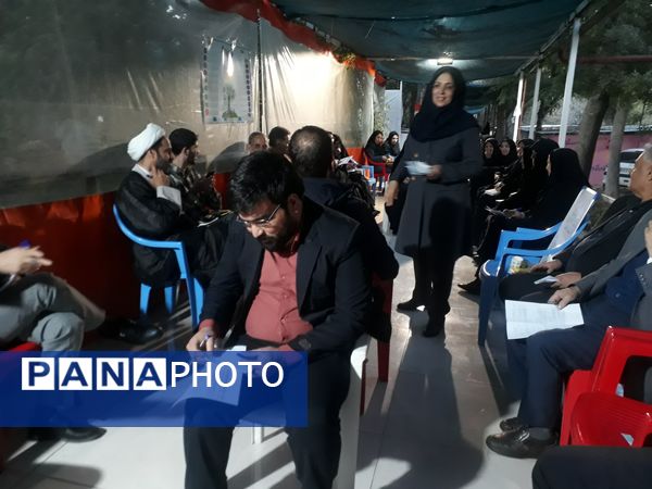  دوره توانمندسازی مدیران مدارس خراسان رضوی با عنوان اردوی میم مثل مدیر