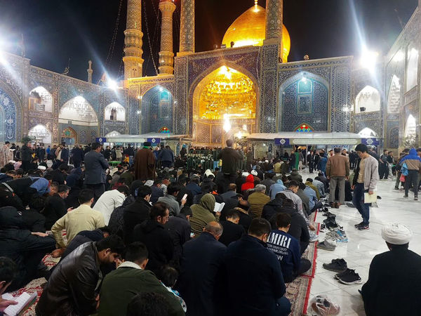 مراسم احیاء سومین شب قدر در حرم حضرت معصومه(س)