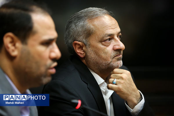 اولین نشست صمیمی وزیر آموزش و پرورش دولت چهاردهم با اعضای شورای معاونان