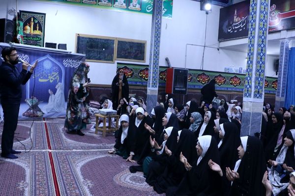 شبِ خلوتِ دل‌ها، آغاز اعتکاف دانش‌آموزی صفادشت در مسجد اباصالح الهمدی