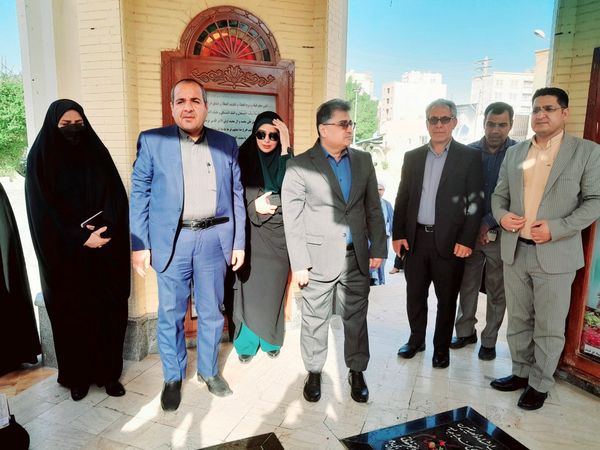 تجدید میثاق با شهدا در بوشهر