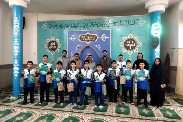 تیم دانش آموزان مدرسه نصر ، تیم منتخب سفیران سلامت پسران نیشابور شد 
