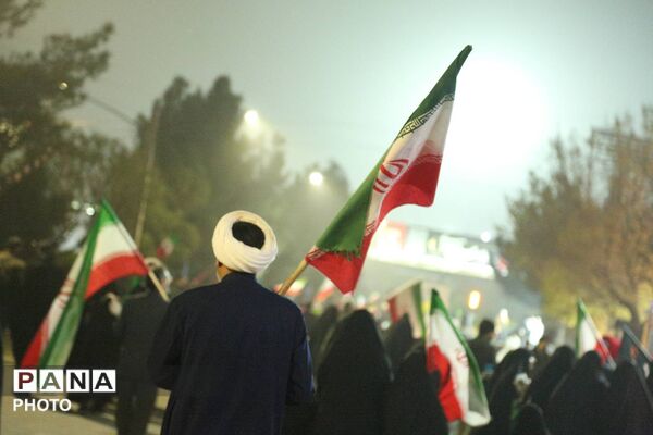 خیابان‌های قم لبریز از نوای تعهد