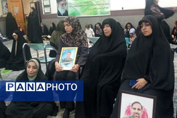 محفل انس با قرآن به‌مناسبت هفته وحدت در مسجد صاحب الزمان(عج) شهرک وحدت شهرستان فردیس