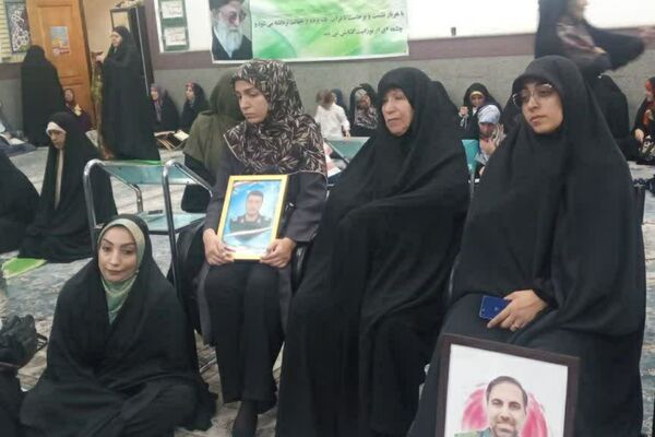 محفل انس با قرآن به‌مناسبت هفته وحدت در مسجد صاحب الزمان(عج) شهرک وحدت شهرستان فردیس