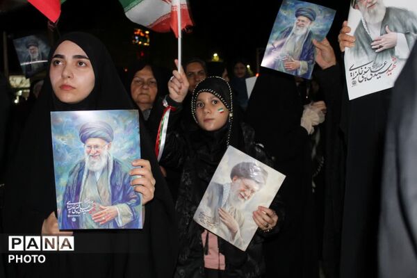 مراسم سازمان دانش‌آموزی فاروج به یاد دانش‌آموزان شهید میناب