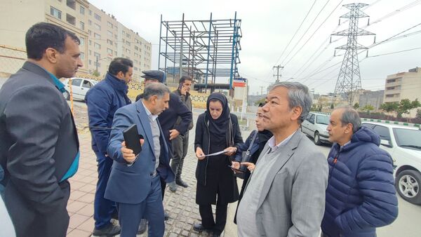 بازدید مدیرکل نوسازی مدارس جهت احداث مدرسه‌ای جدید در ناحیه۶ مشهد