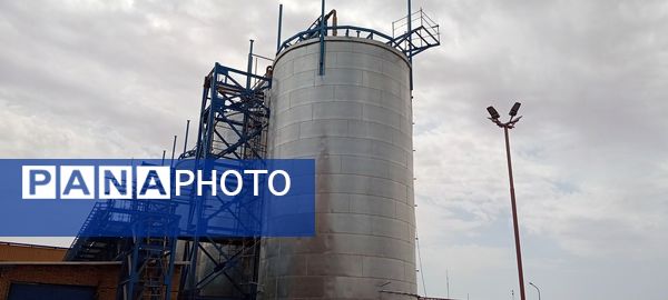 بازدید دانش‌آموزان از کارخانه آلومینای جاجرم و قلعه جلال الدین شهرستان گرمه