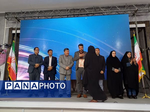 تجلیل از برگزیدگان 2 جشنواره پرورشی در شهرستان زرقان 