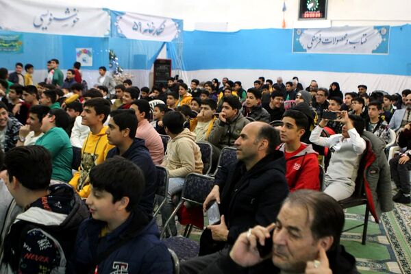 برگزاری جشن تشرّف پسران در کاشان