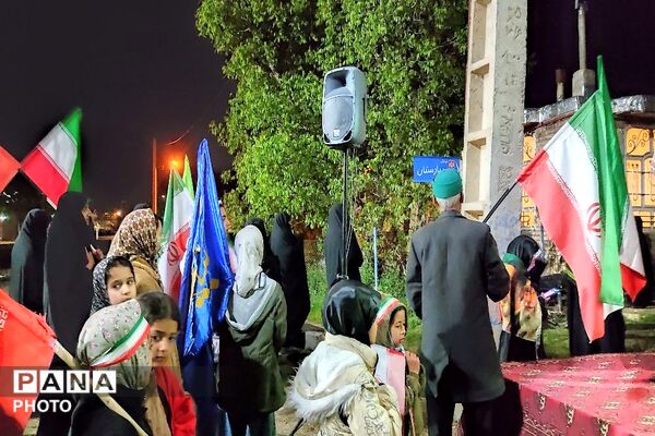 مقاومت در خیابان‌های شهر بار ادامه دارد