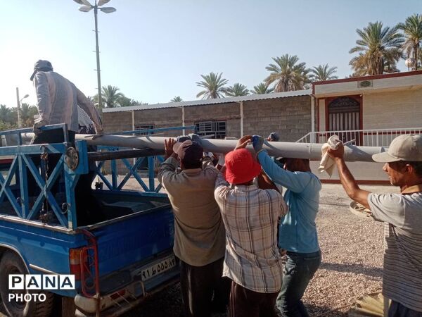 نصب برج نور در محوطه حمام مارم فین با مشارکت مردمی