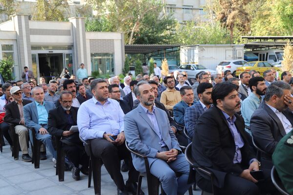 صبحگاه مشترک بسیج فرهنگیان اداره‌‌کل آموزش و پرورش شهر تهران 