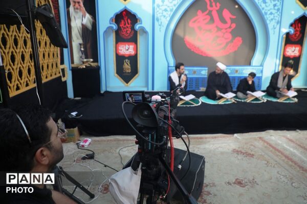 برپایی محفل شهیدالقرآن در موکب مسجد مقدس جمکران