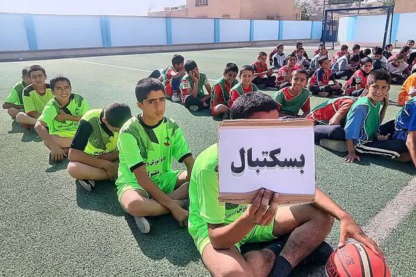 آغاز المپیاد درون‌مدرسه‌ای دانش‌آموزان دیشموک همزمان با هفته تربیت‌بدنی