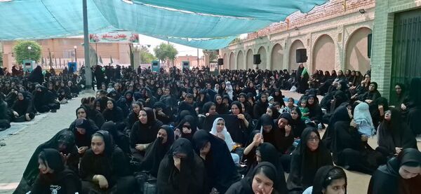 برگزاری مراسم شیرخوارگان حسینی در شهر بادرود 