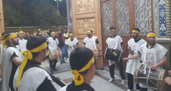 حرم حضرت معصومه(س) در شب شهادت برادر