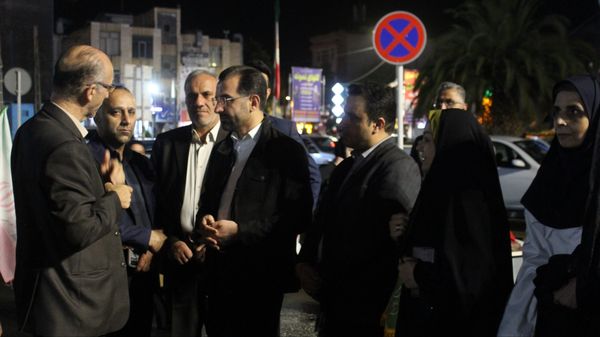 بازدید قائم‌مقام سازمان دانش‌آموزی از غرفه شهدای دانش‌آموز ورامین