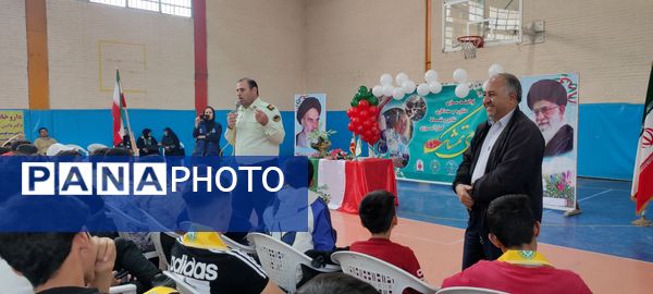 افتتاحیه اردوی تمشک پسران در سالن ۱۳ آبان شهرستان شیروان