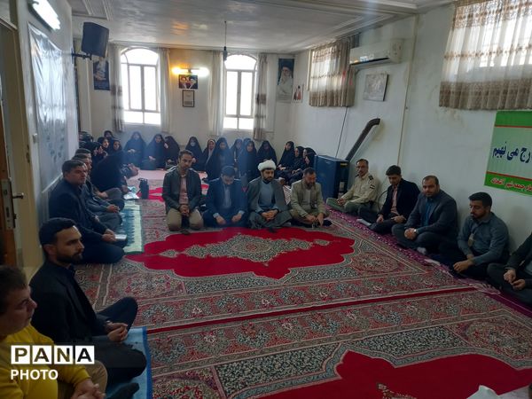 دیدار معاونین و مربیان پرورشی با امام جمعه شهر آشخانه