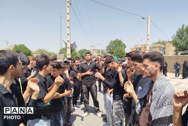 تجدید پیمان وفاداری در دهنو اورزمان