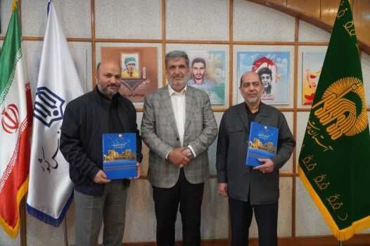 انعقاد تفاهم نامه سازمان نوسازی مدارس و بنیاد کرامت رضوی برای ساخت ۸ مدرسه به یاد شهدای دانش آموز میناب