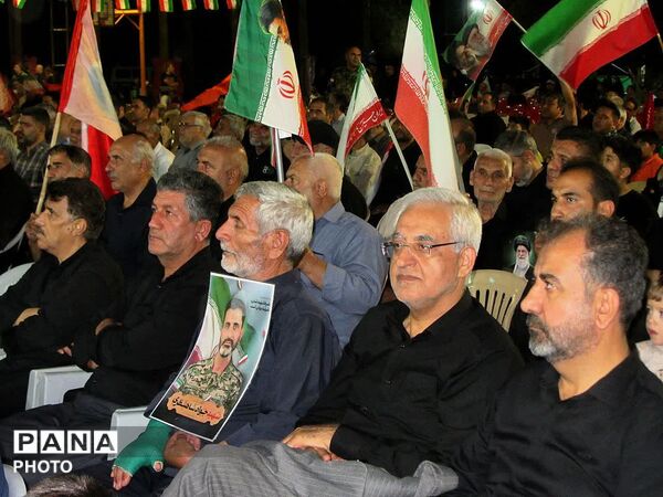 مراسم گرامیداشت آقای شهید ایران و یادبود شهدای شهرستان فلاورجان در اردوگاه شهید بهشتی اصفهان