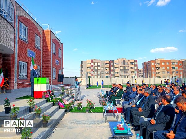 افتتاح مدرسه شهید رئیسی در کاشمر