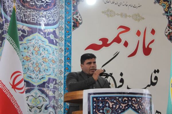 برپایی میز خدمت به مناسبت هفته دولت در گلوگاه 