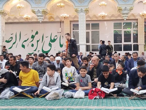 همایش بزرگ خانوادگی «من قرآن را دوست دارم»