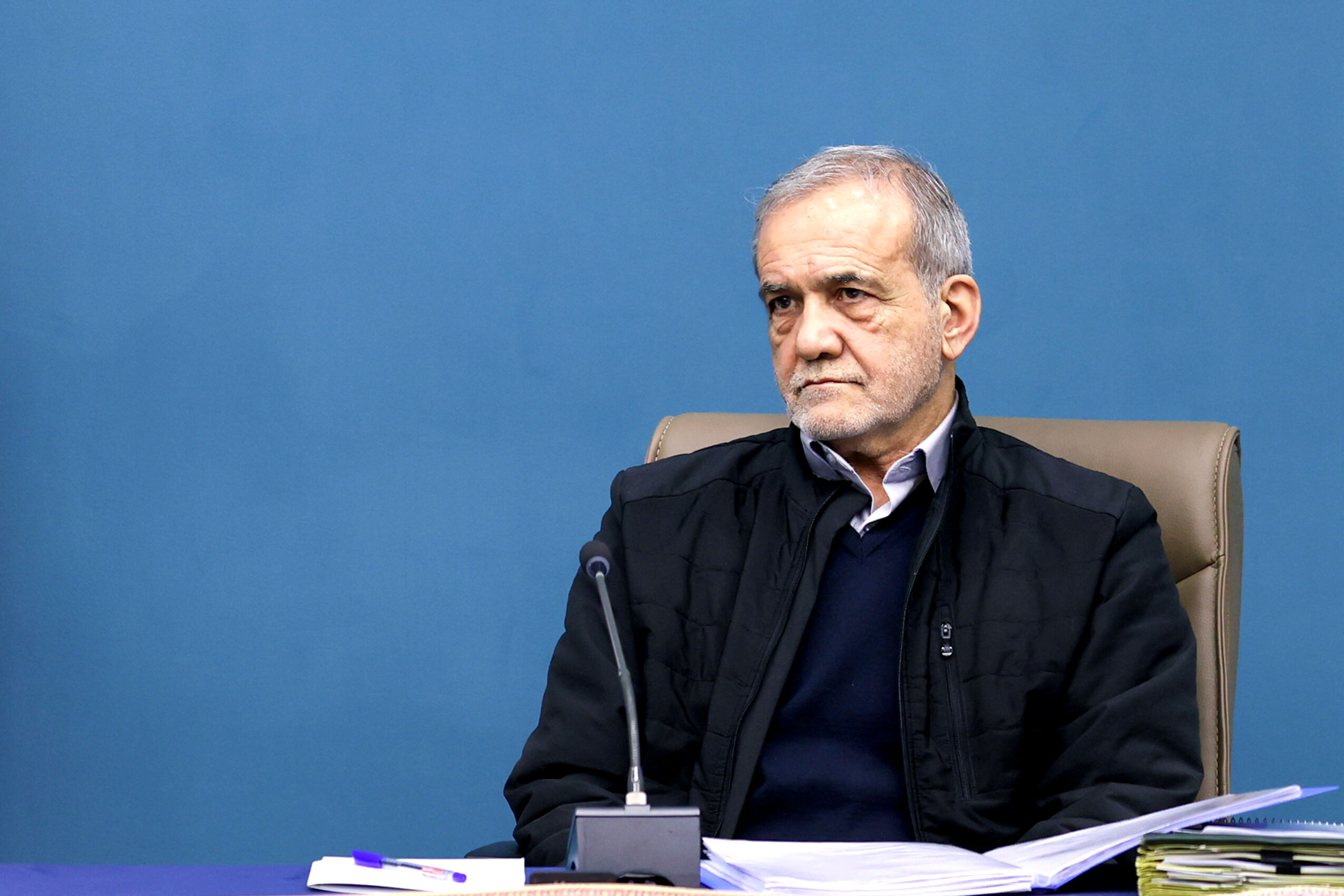 تغییر آدم‌ها مشکلی را حل نخواهد کرد