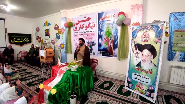 مشق همدلی و بخشندگی در گلوگاه 