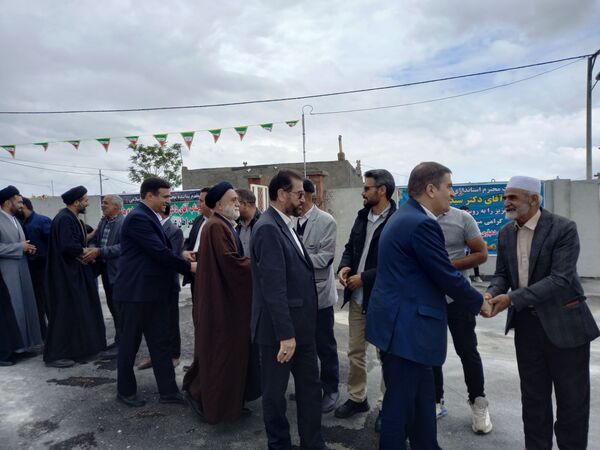 افتتاحیه مدرسه شش کلاسه زنده یاد محمد یاسر نیکنام در رضویه 