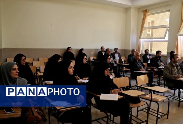 دوره آموزشی تربیت مدرسی برنامه نماد در تبریز