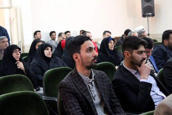 وداع ۲۴ سال خدمت صادقانه در آموزش‌ و پرورش شهرستان بن
