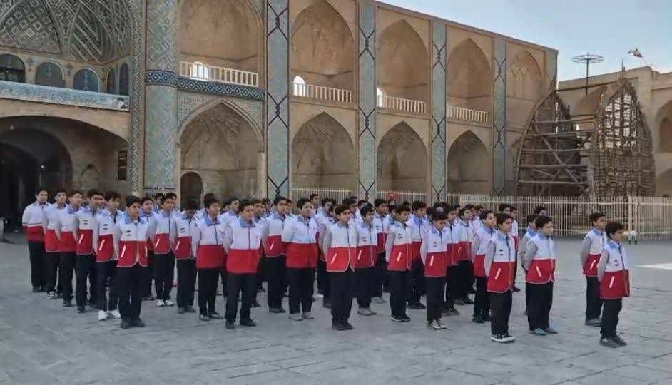 استقبال پرشور دانش‌آموزان از دومین جشنواره سراسری سرود «آوای هلال»