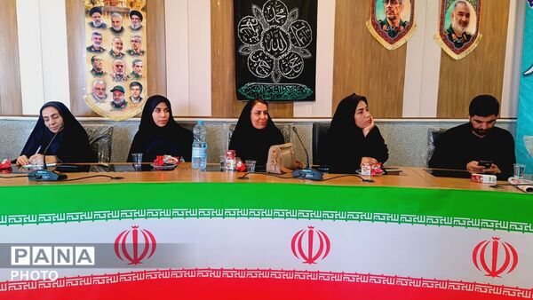 تجلیل از دانش آموزان خبرنگار افتخاری  منطقه جوکار