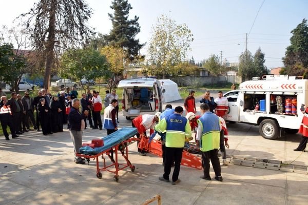 برگزاری مانور زلزله در هنرستان شهید چمران کردکوی