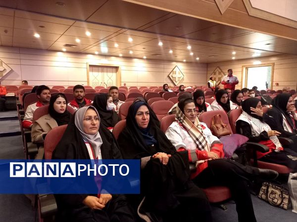 تجلیل از خیرین، پیشکسوتان و داوطلبان فعال جمعیت هلال احمر شهرستان جاجرم 