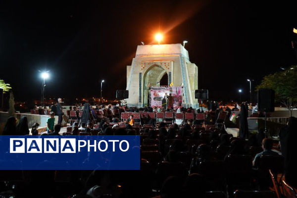 برگزاری یادواره شهدای گمنام در شیراز