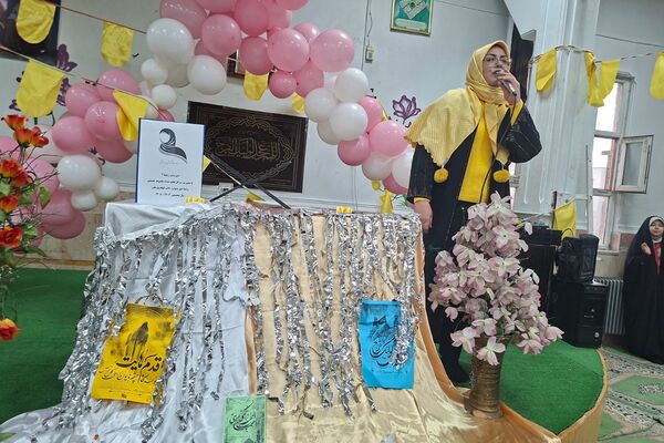 شوق انتظار دیدار منجی عالم بشریت در قلب‌های دانش‌آموزان زینبیه۲