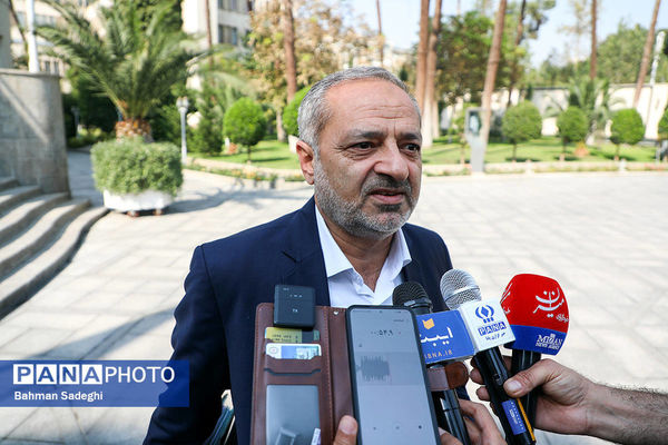 روایت جنگ 12 روزه در قالب ویژه‌نامه به مدرسه می‌رود