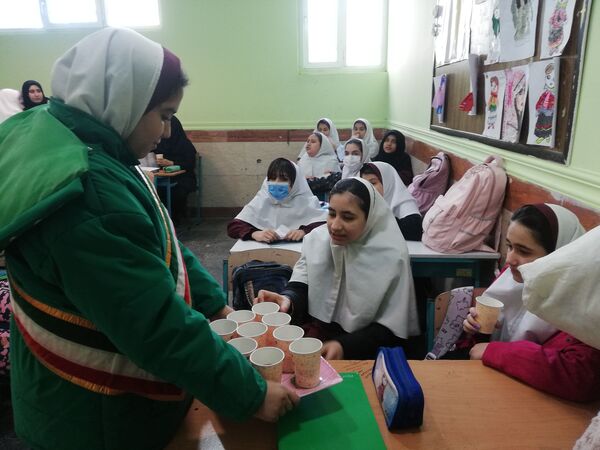 موکب دانش‌آموزی مدرسه ۲۲ بهمن به‌مناسبت ولادت حضرت مهدی (عج)