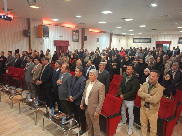 انتخابات شورای انجمن اولیا و مربیان  در نیشابور 