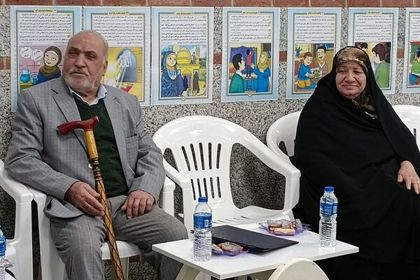 اجرای طرح «لاله‌های روشن»در دبستان شاهد ام البنین (س) ناحیه دو شهرری 