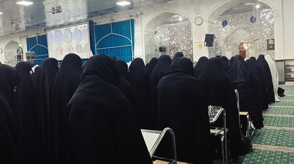 حضور پر شور مردم در نماز جماعت