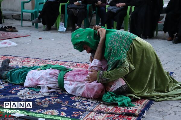 طنین تعزیه در صحن امام‌زاده عقیل (ع) اسلامشهر 