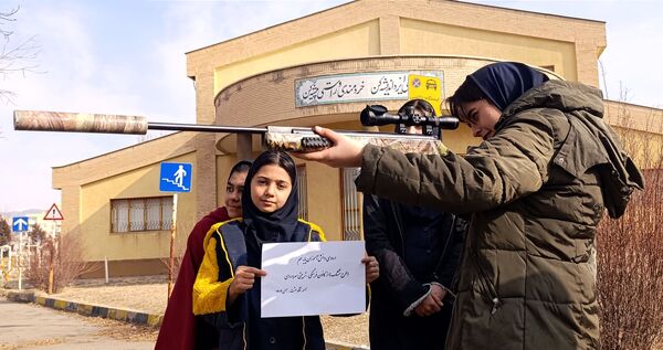 اردوی دانش‌آموزی تمشک مدارس دخترانه انصار و بعثت در زنجان