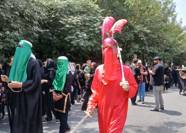 عاشورا روایت بیداری