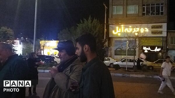 چایخانه امام زمان ( عج) در سی و نهمین شب از اجتماعات مردمی 
